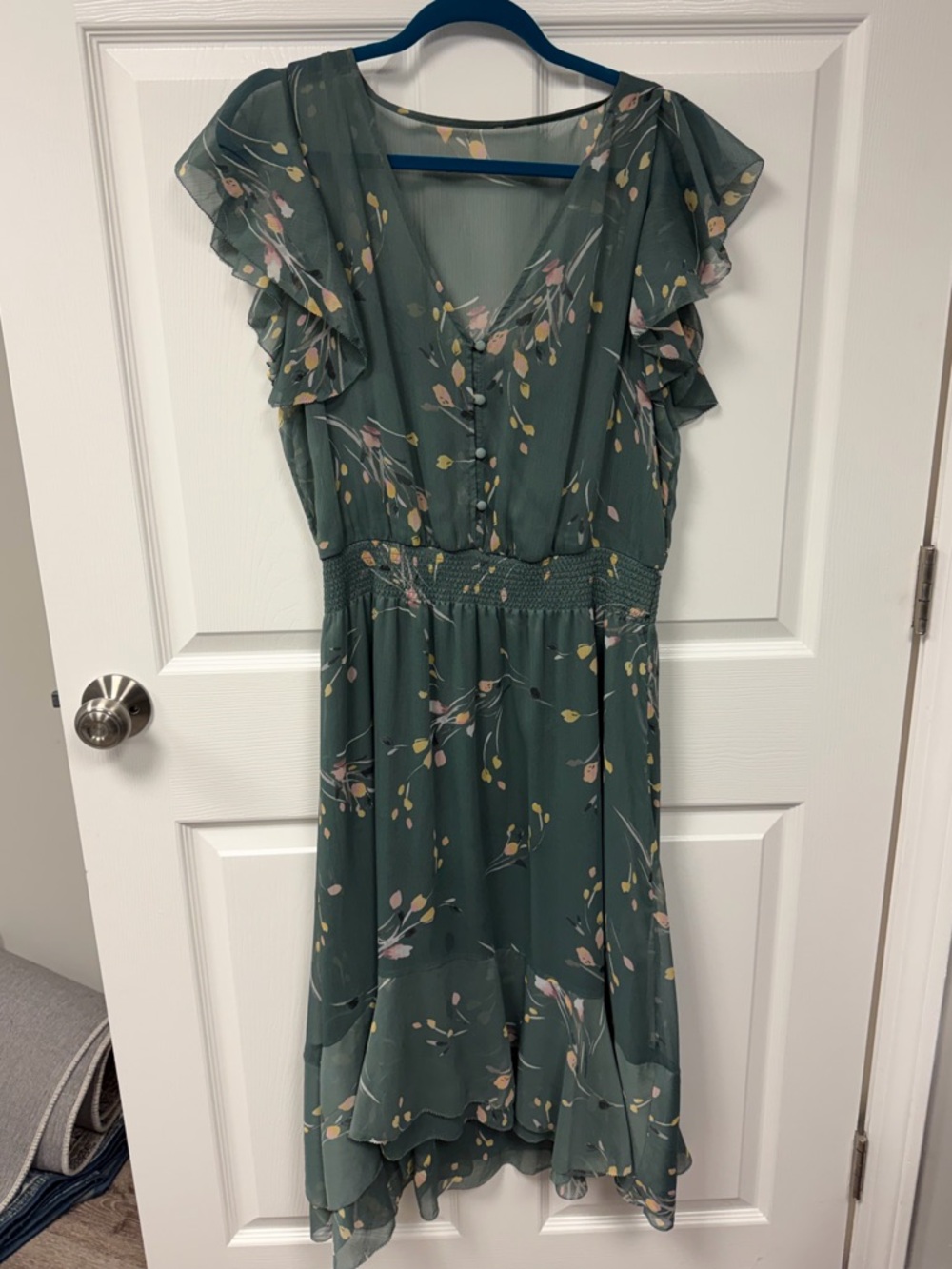 White House Black Market Green Floral Midi Dress with Ruffle Sleeves - Picture 2 of 4